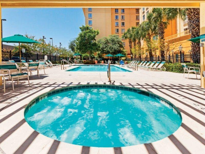 La Quinta By Wyndham San Antonio Airport Hotel Bagian luar foto