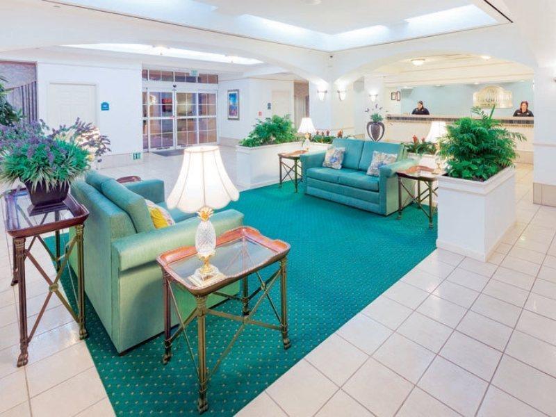 La Quinta By Wyndham San Antonio Airport Hotel Bagian luar foto
